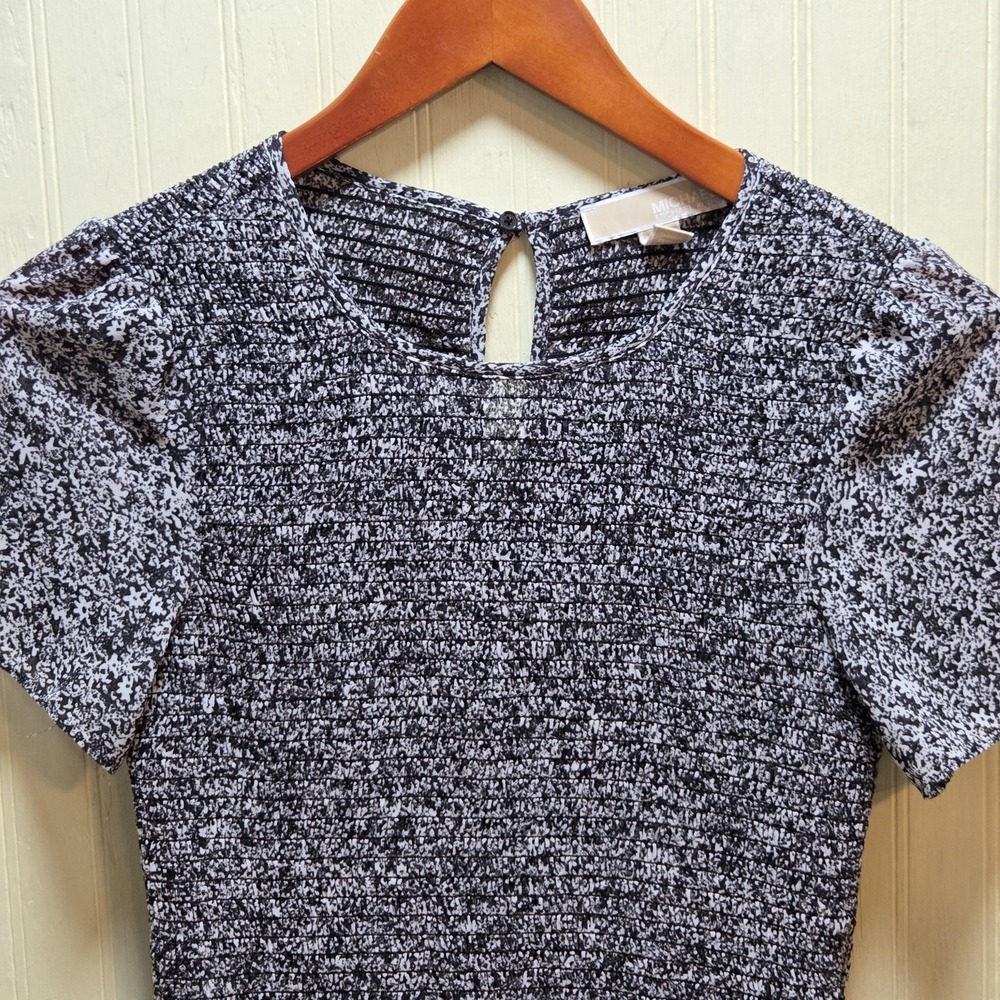 MICHAEL Michael‎ Kors Blouse Womens Small Black Floral Peplum Short Sleeve Top